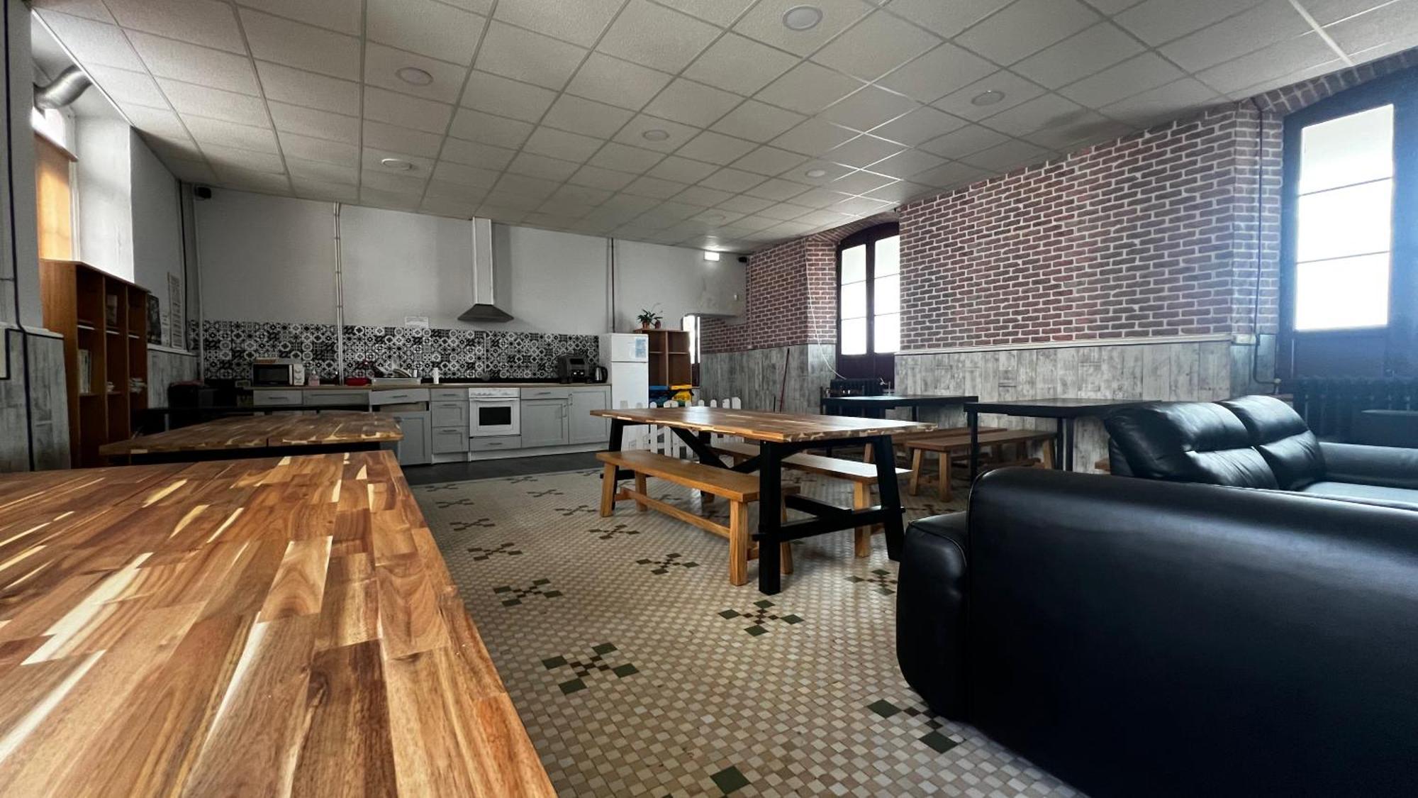 Albergue La Estacion Llanes Kültér fotó