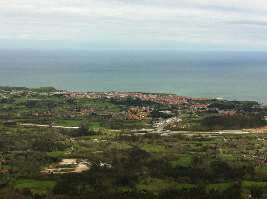 Albergue La Estacion Llanes Kültér fotó