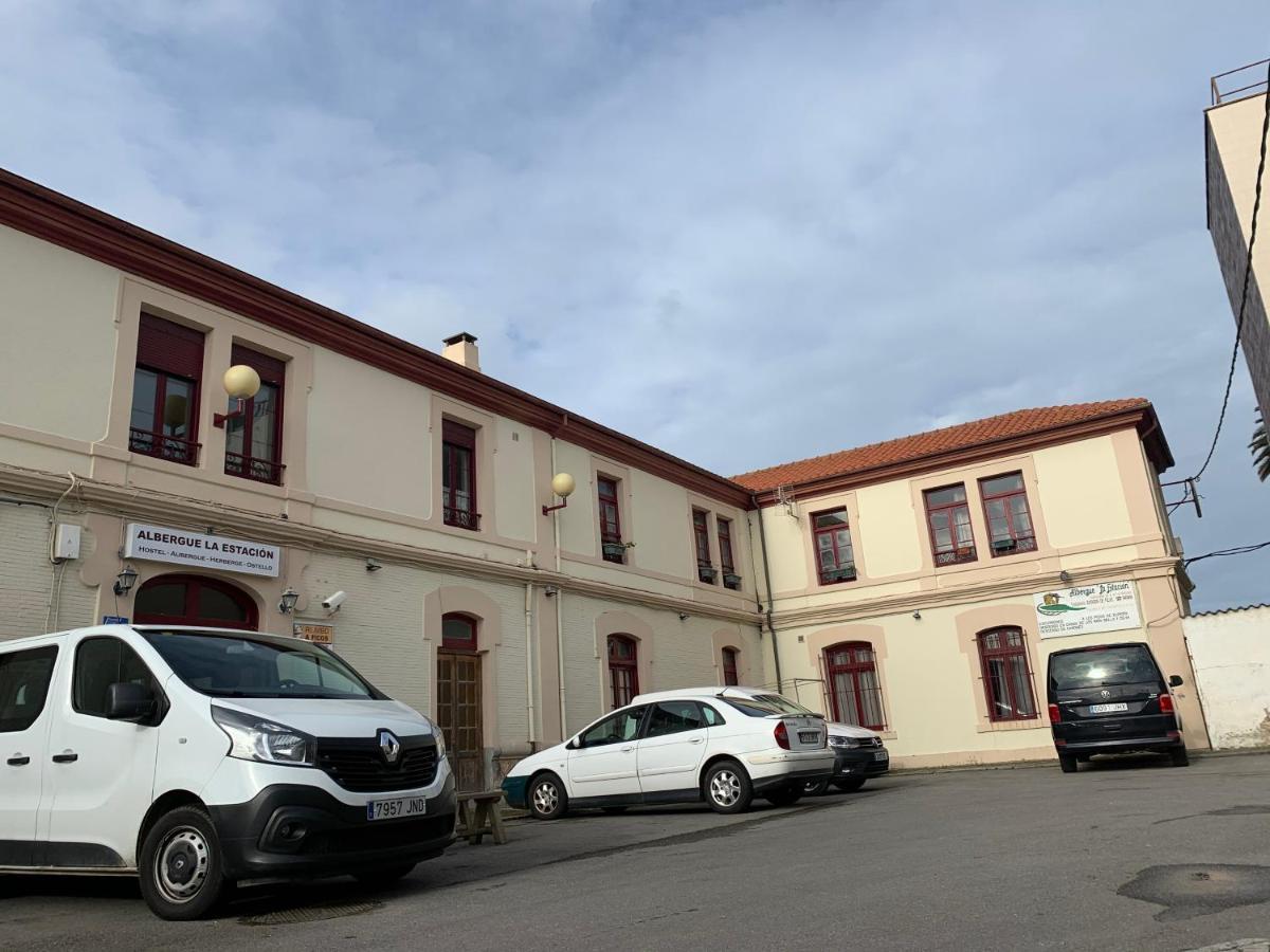Albergue La Estacion Llanes Kültér fotó